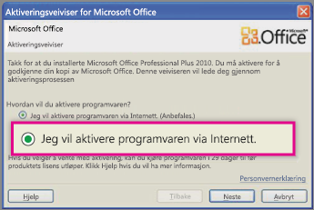 Aktiver programvaren via Internett