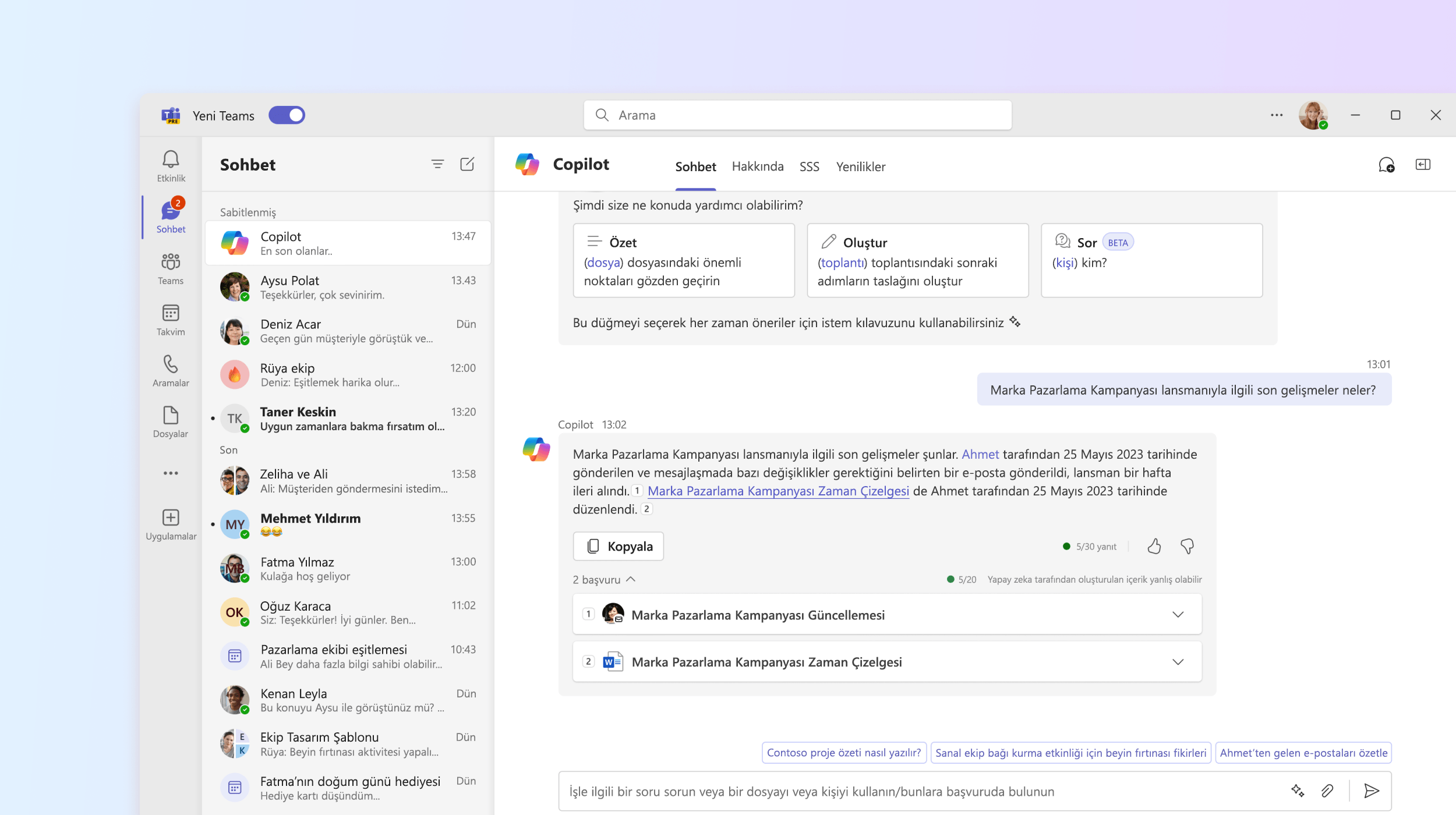 Teams'de Microsoft 365 Copilot uygulamasını gösteren ekran görüntüsü.