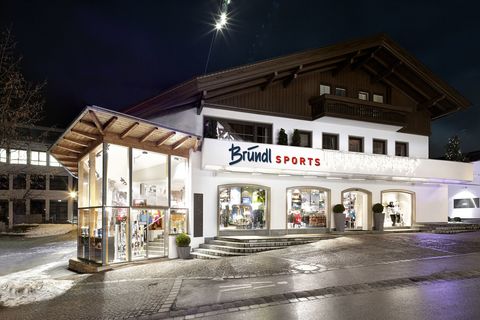 Bründl Sports Mayrhofen Zentrum