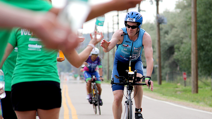 Triathlete Hydration Feed Zone