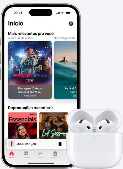 Demonstração do recurso Continuidade com um iPhone e os AirPods.