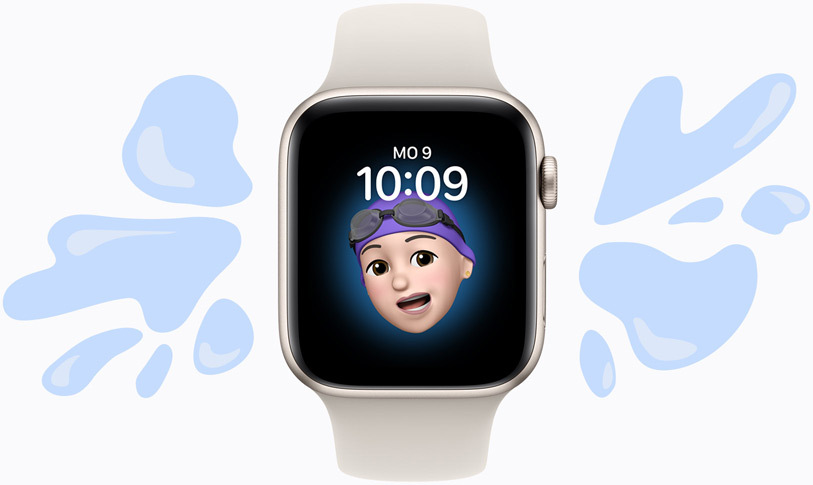 Eine Apple Watch, umgeben von einer Pfütze.