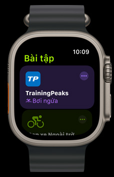 Ứng dụng TrainingPeaks hiển thị trên Apple Watch Ultra 2.