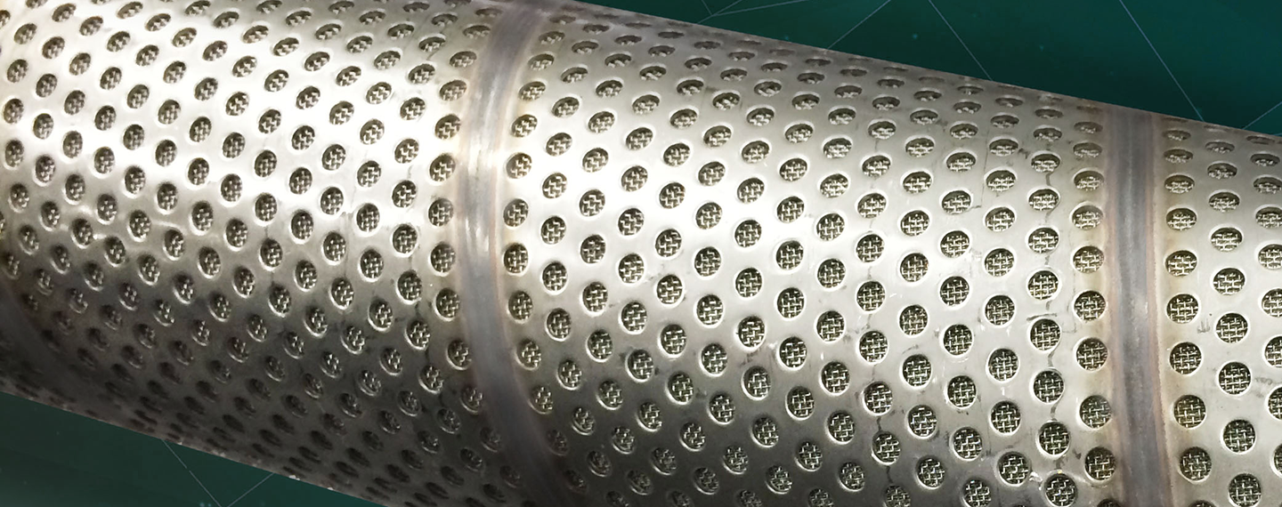 Photo of a BAKERMESH screen.