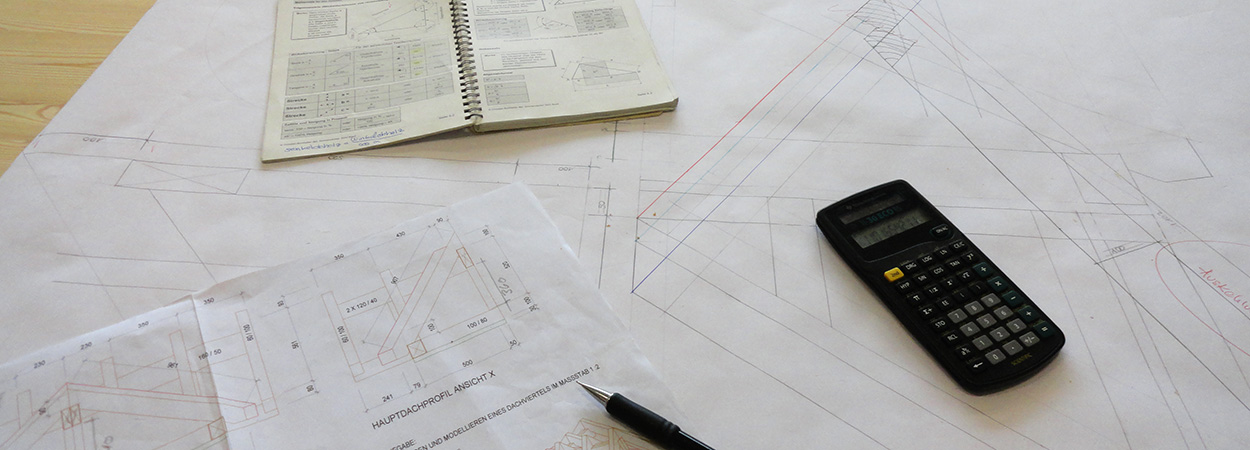 Plan, Kalkulator, Berechnung, Statik, Schreibzeug auf Tisch