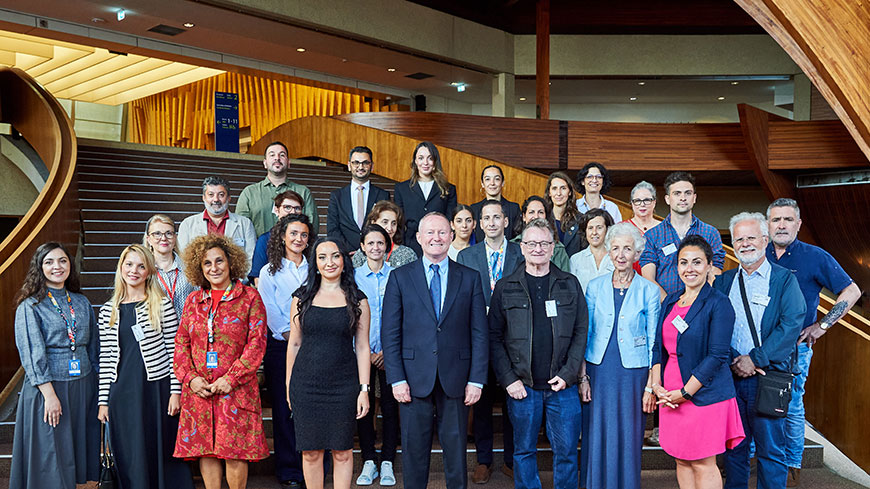 Commissioner O’Flaherty held a consultation meeting on the human rights of Roma and Travellers in the Council of Europe area