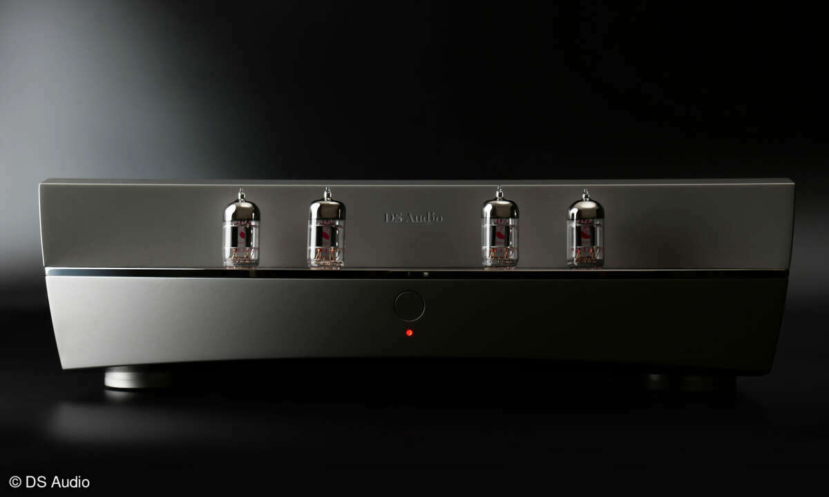 ds-audio-tb-100-tube-roehren-phono-equalizer-front-beauty-2