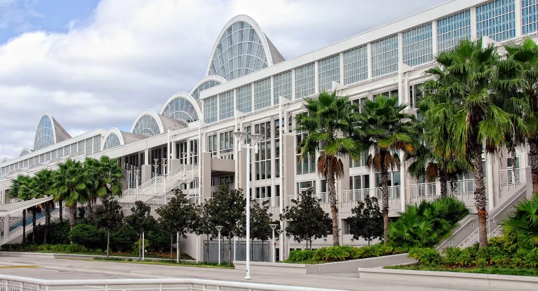 Façade d'un centre de congrès