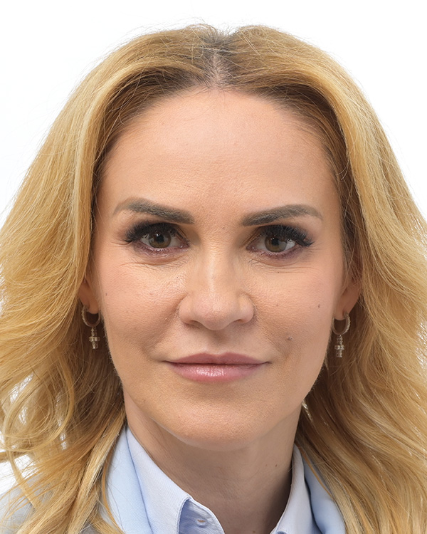 Gabriela FIREA