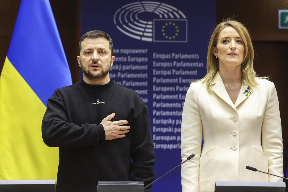 Toespraak van de Oekraïense president, Volodymyr Zelenskyy, en de Voorzitter van het Europees Parlement, Roberta Metsola.