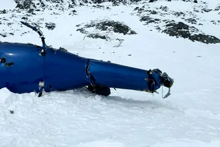 Photo from the crash site near Knik Glacier. (Photo: Alaska Mountain Rescue Group, public domain)