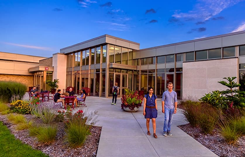 Fox Valley Tech entrance