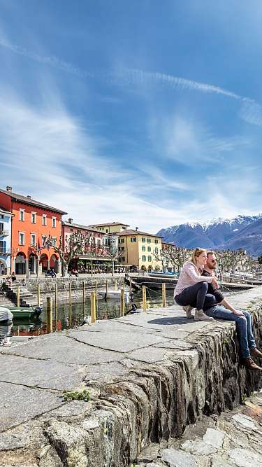 Ascona piazza Winter 7 Web