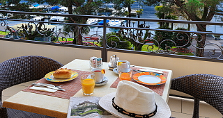 Hotel Geranio au Lac great breakfast buffet