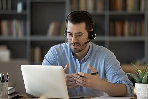 Man in online meeting