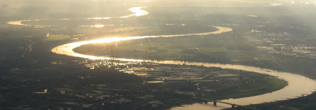 Rhein bei Düsseldorf