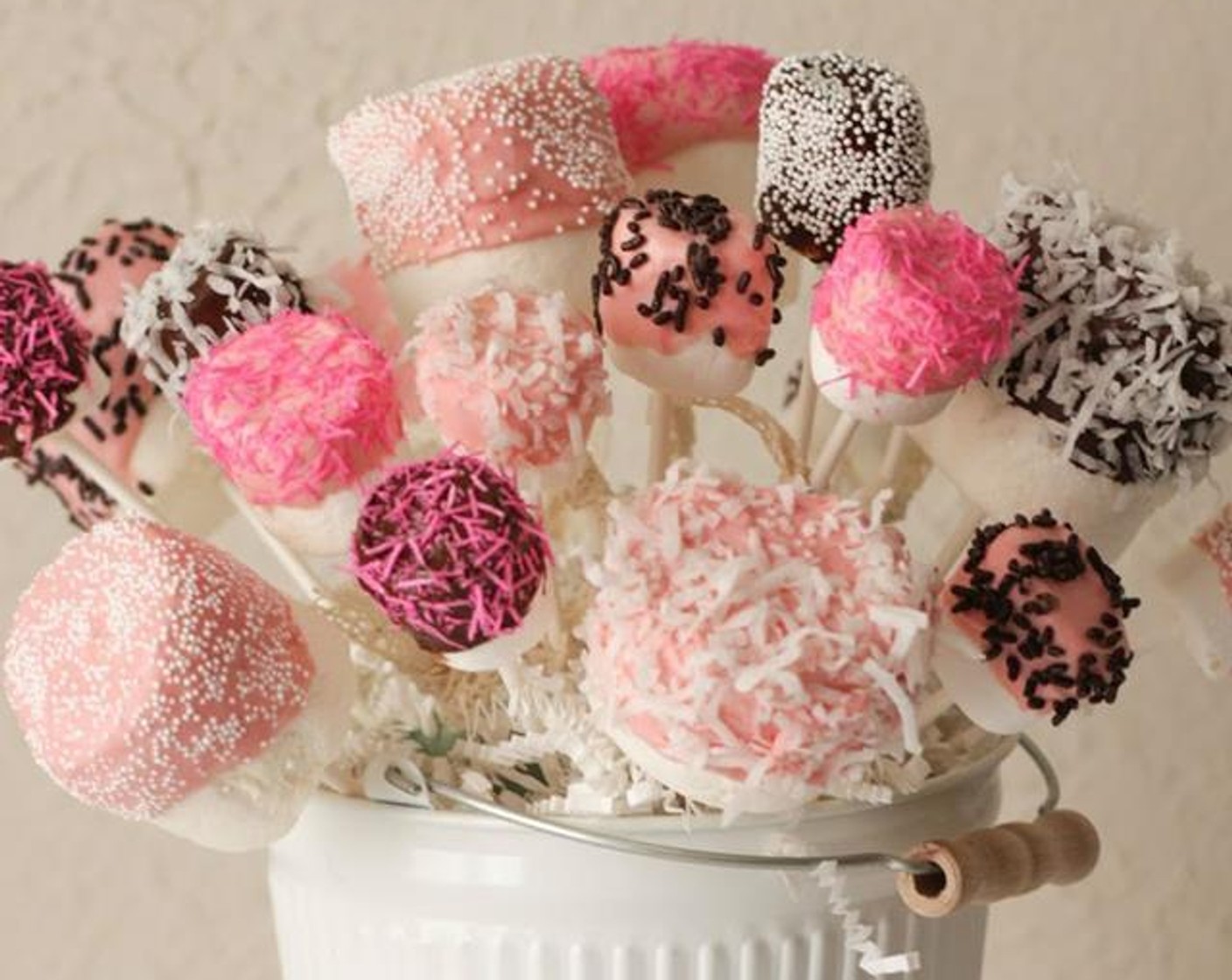 Valentine Marshmallow Pops