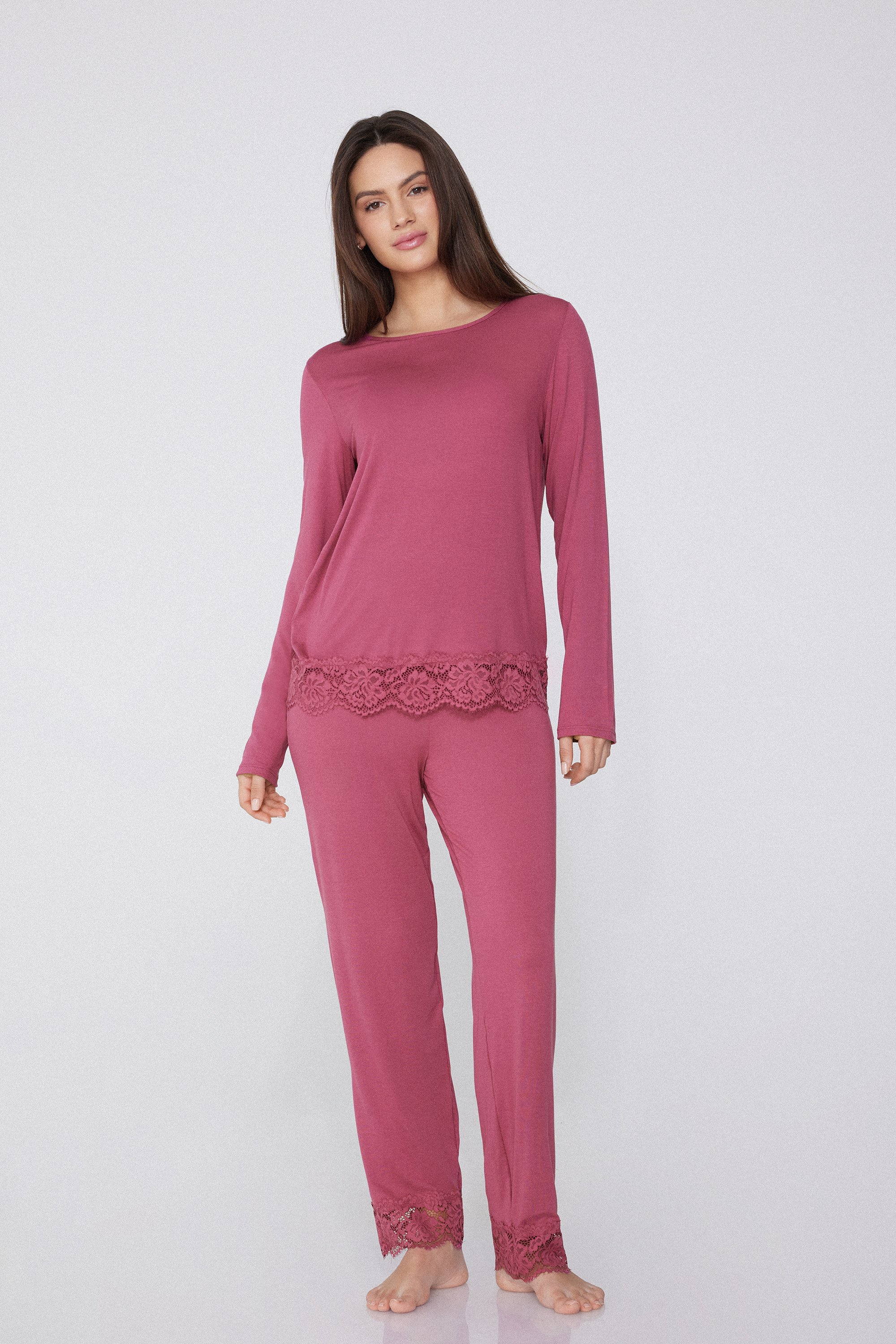 Long Viscose Pyjamas with Lace