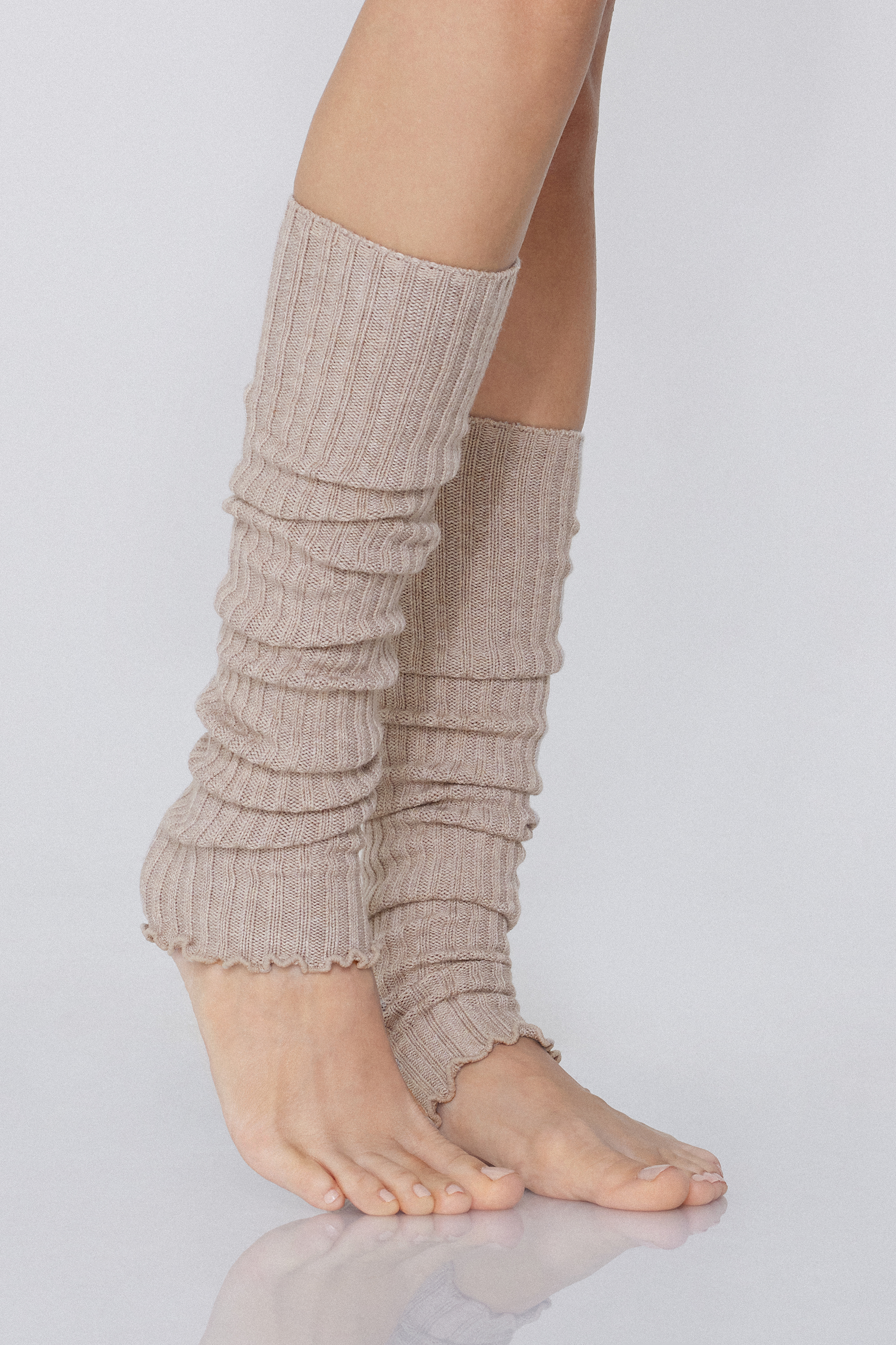 Thermal-Effect Legwarmers