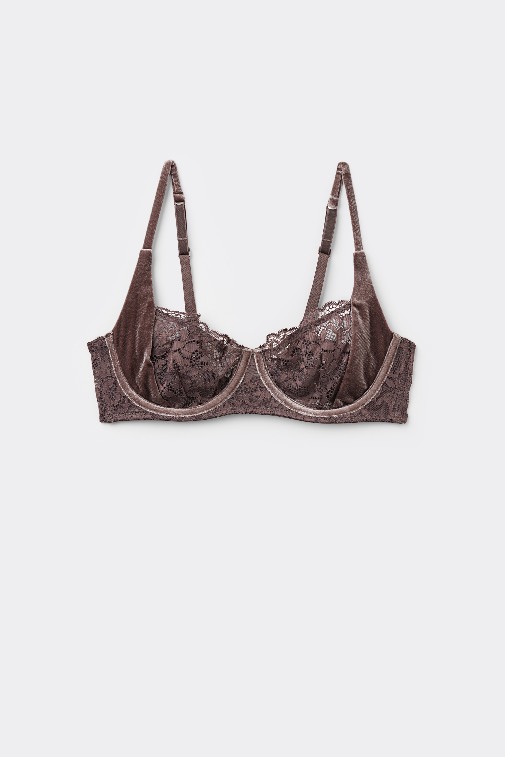 Paris Timeless Velvet Balconette Bra