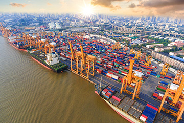 ASEAN ports are becoming smarter and greener. Here’s how it benefits SMEs