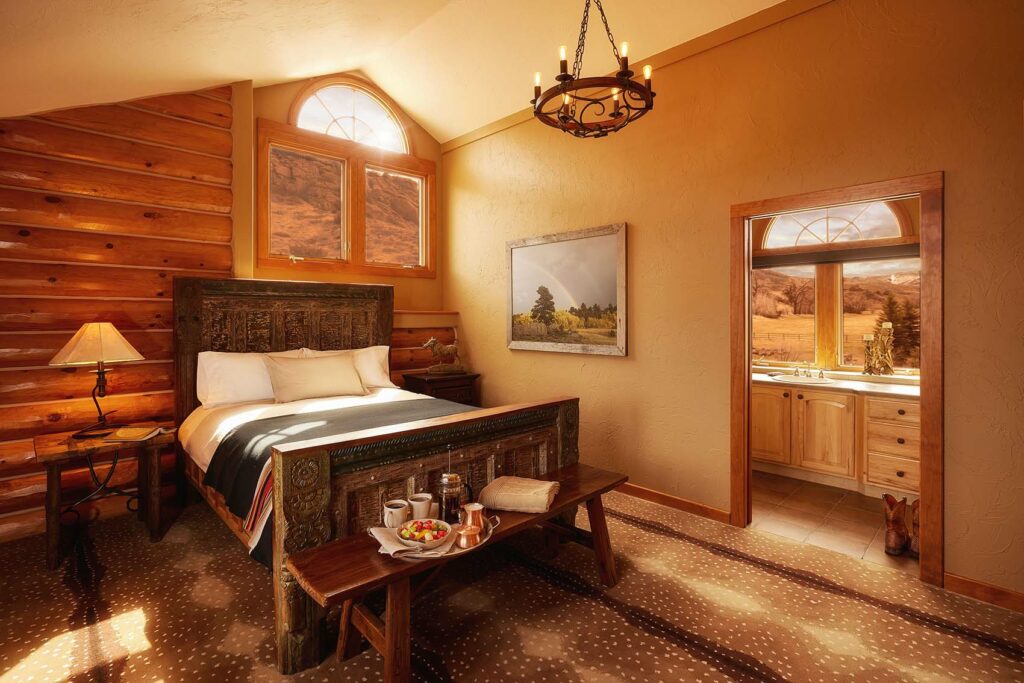 Wagonhound Reid Creek Lodge Bedroom 4