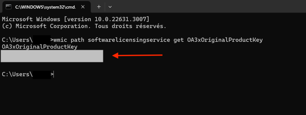 La clé de produit Windows 10 apparaît dans la fenêtre de l’Invite de commande