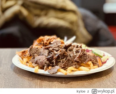 kyloe - Hallo Kebap Grochowa/Gajowicka

Kebab znany z internetów, tik toków etc. wywo...