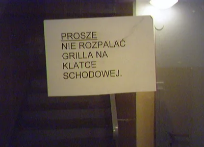 zaslonazupa - I znowu somsiady mają problem. Jak nie pranie to grill
#zupapostuje