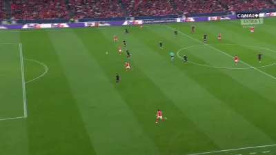 Minieri - Pavlidis, Benfica - Barcelona 1:0

Mirror: https://streamin.one/v/2b2397ea
...