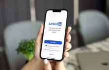 Metoda oszustwa na rekrutację na LinkedIn. Uważaj na takie wiadomości