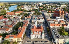 Brzeg (opolskie) - miasto z pięknym zamkiem i ratuszem