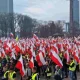 Rolnik brutalnie zatrzymany podczas protestu rolników popełnił s---------o