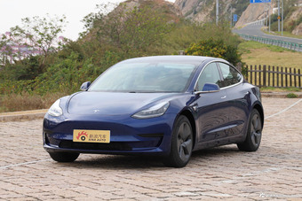 2019款特斯拉Model 3标准续航后驱升级版