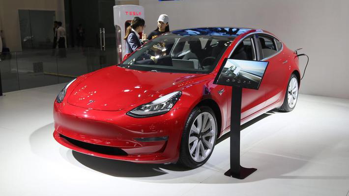 2019海口新能源车展：特斯拉Model 3亮相