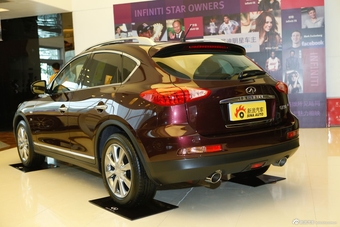 2013款英菲尼迪QX50 2.5L四驱尊雅版